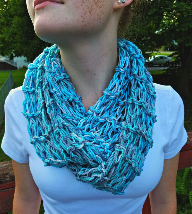 Blue and gray scarf 1.jpg